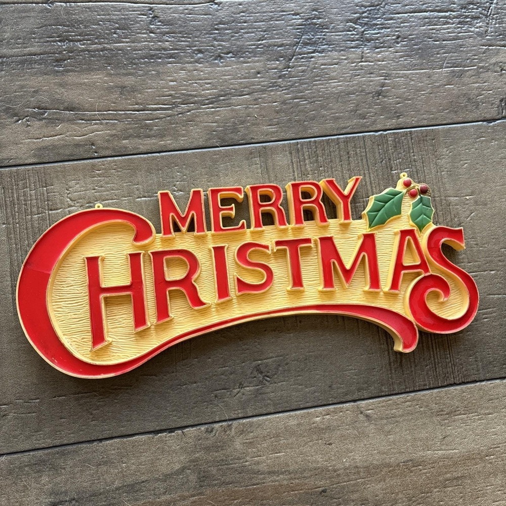 Vtg Kitschy Merry Christmas Sign Wood Looking Plastic Wall Decor 15" Red Holly